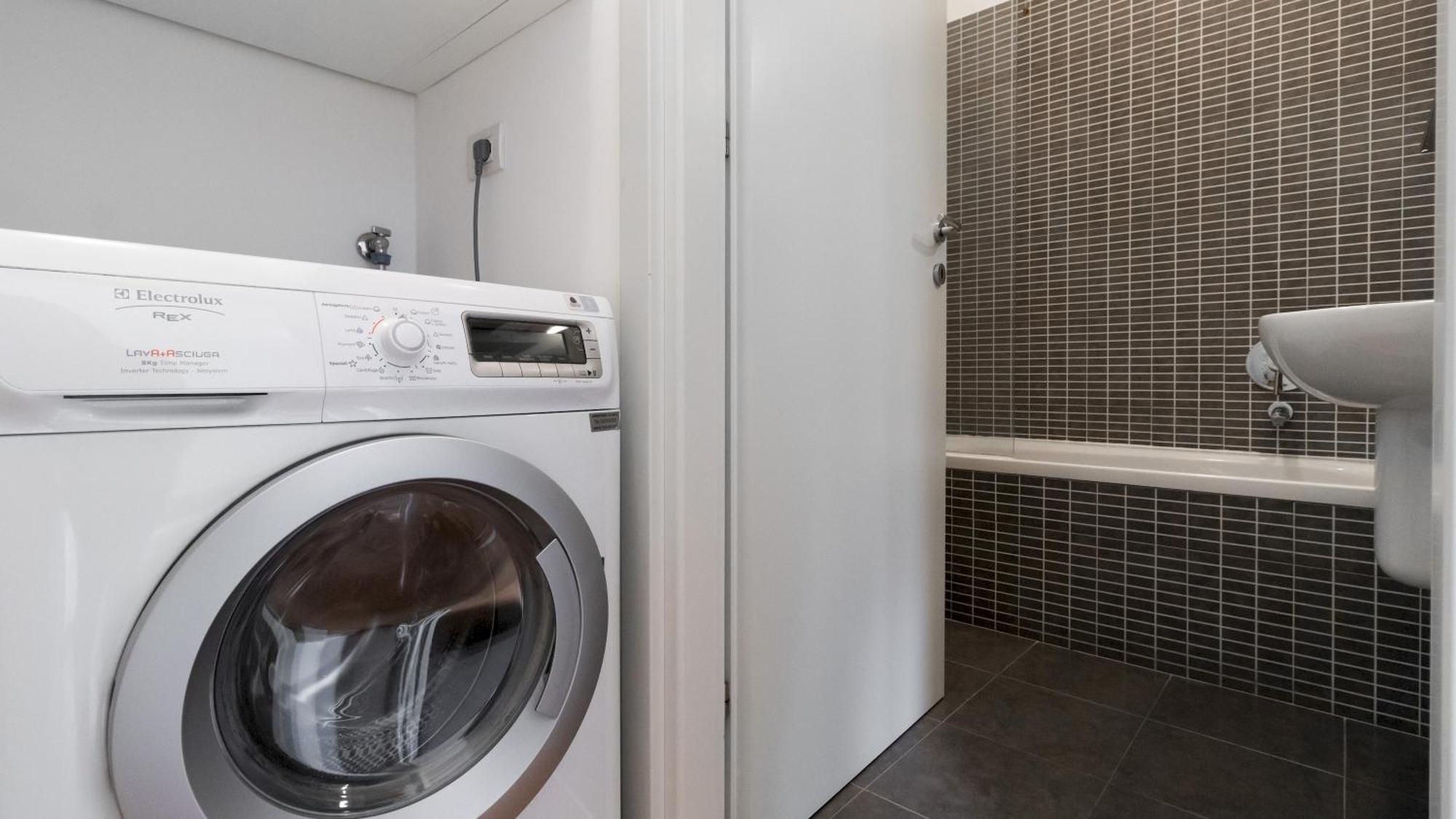 Italianway - Sarpi 10 * Milano
